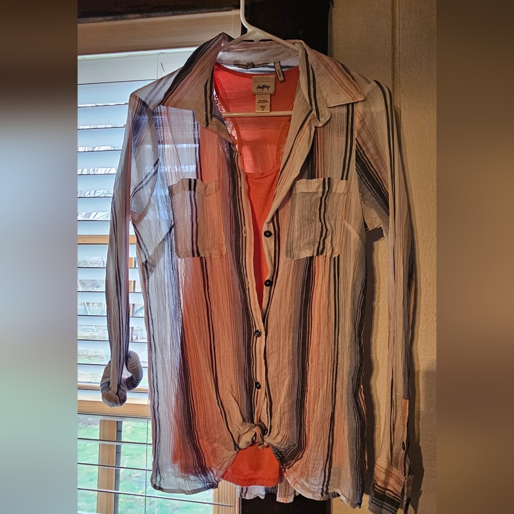 Buckle Daytrip Long Sleeved Shirt With Tank Top